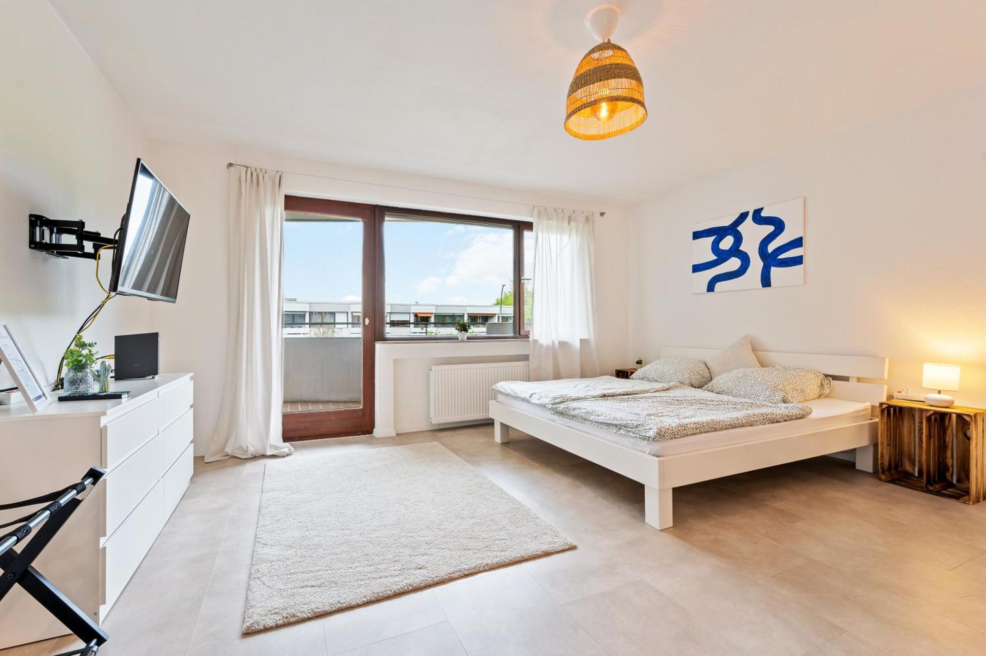 Idyl Kostenloser Privat-Parkplatz Wifi Smarttv Balkon Ludwigsburg Exterior photo
