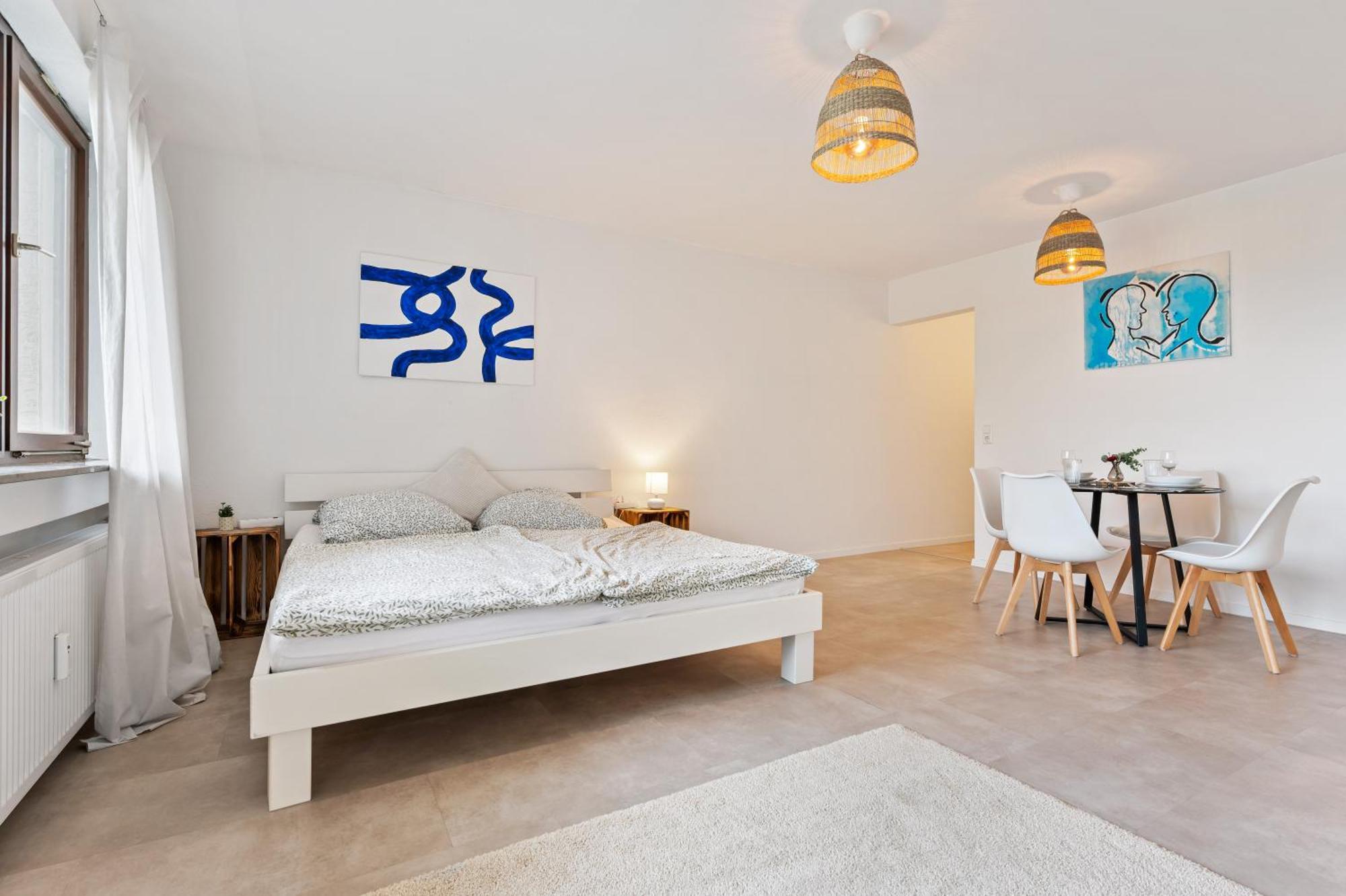 Idyl Kostenloser Privat-Parkplatz Wifi Smarttv Balkon Ludwigsburg Exterior photo