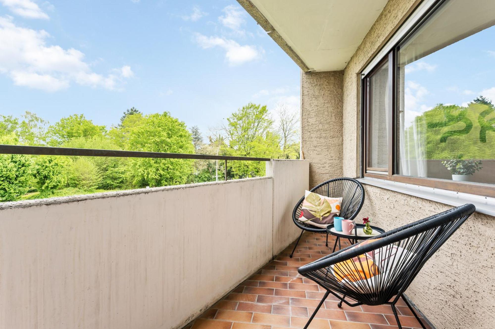 Idyl Kostenloser Privat-Parkplatz Wifi Smarttv Balkon Ludwigsburg Exterior photo